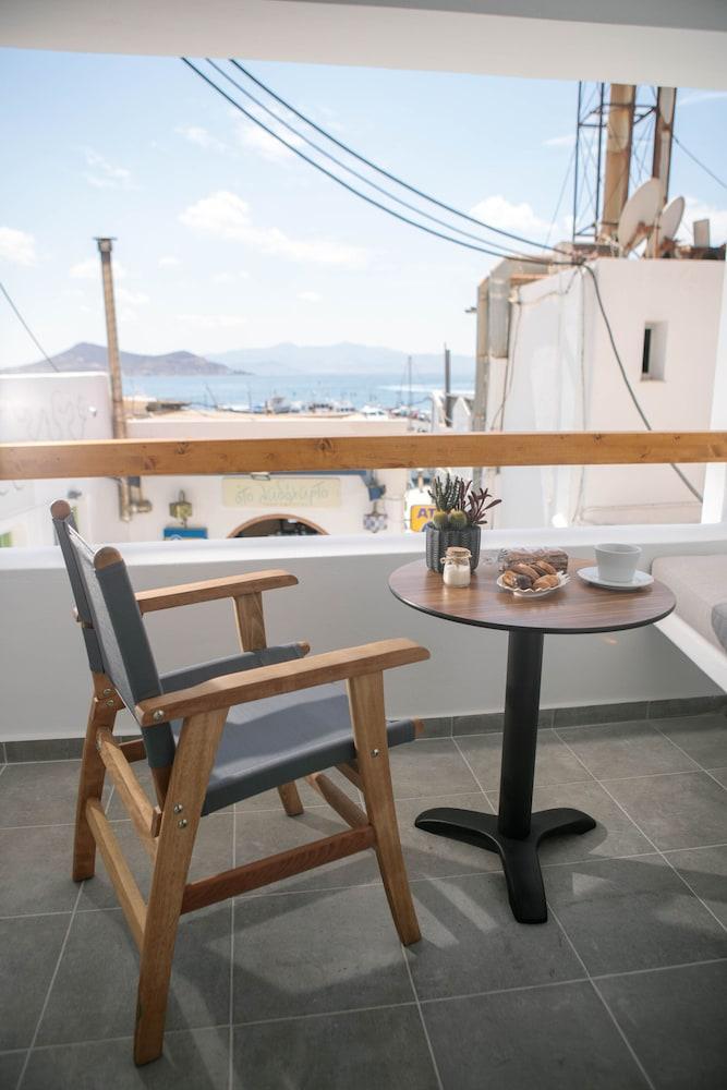 Kissos Luxury Suites Naxos City Extérieur photo
