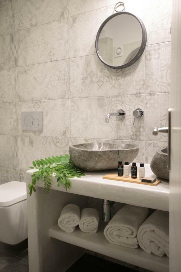 Kissos Luxury Suites Naxos City Extérieur photo